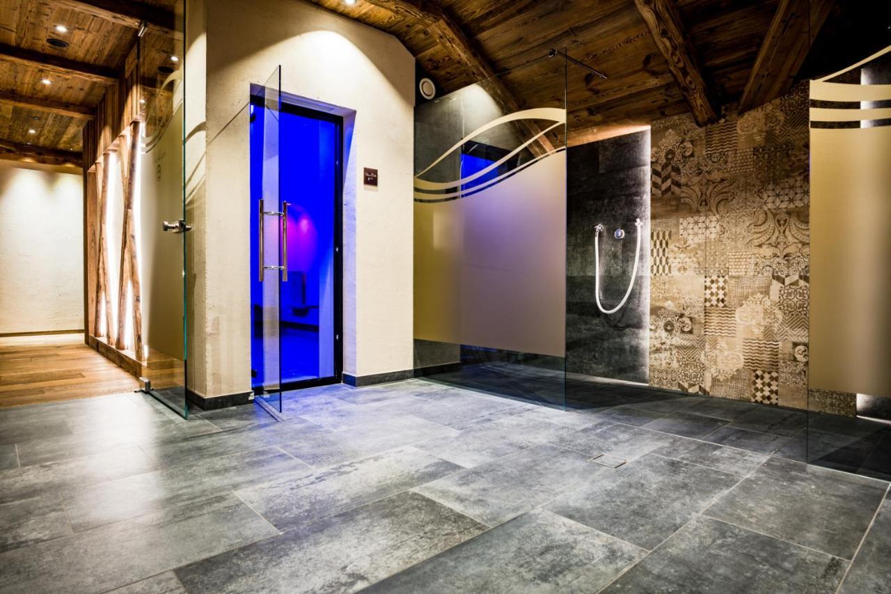 Hotel Vernel Santa Cristina Val Gardena Exterior photo